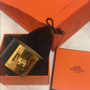 SOLD Authentic 2018 Hermes Kelly Bracelet